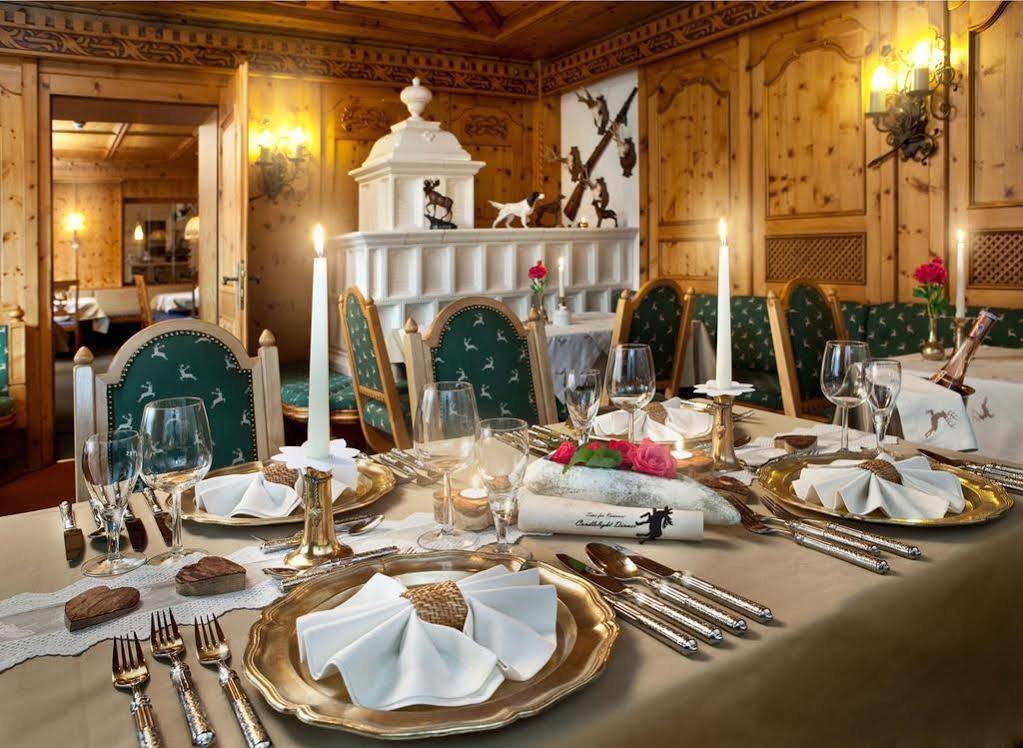Hotel "Zum Ritter" تانهايم المطعم الصورة